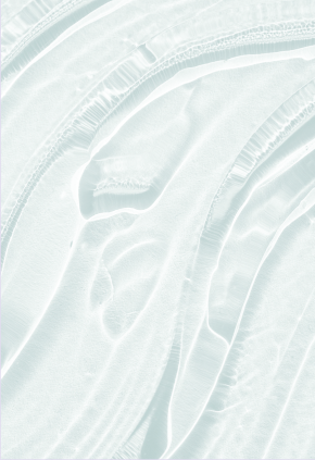 Idrata, migliora la coesione delle squame e lo spessore degli steli, rendendoli più sani e lucenti.